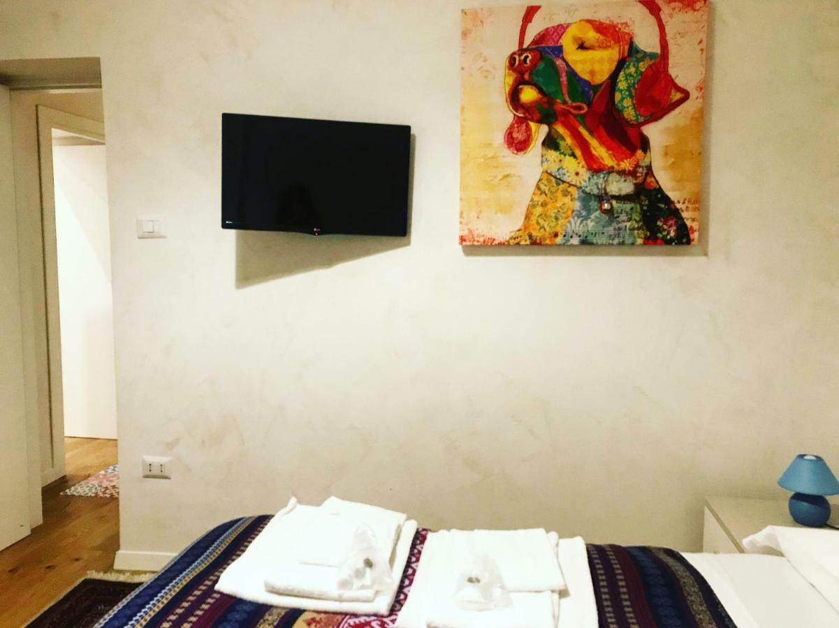 Casa "G&G Pignasecca" Appartement Napels Buitenkant foto